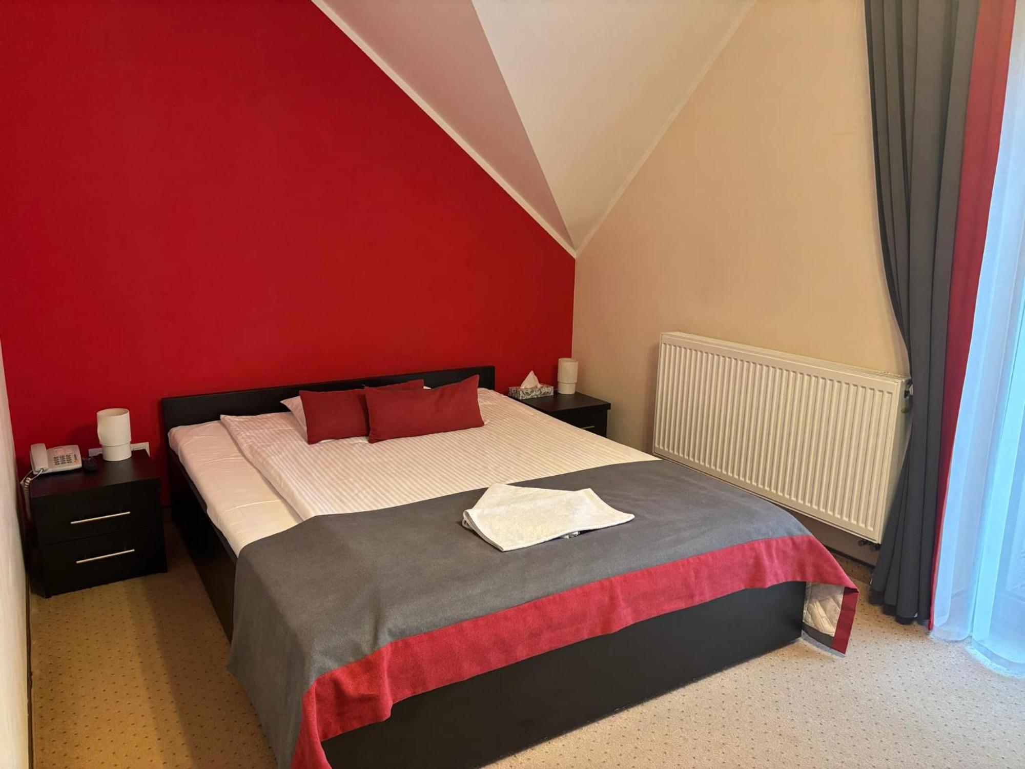 Hotel Klaudia Juszczyn Extérieur photo