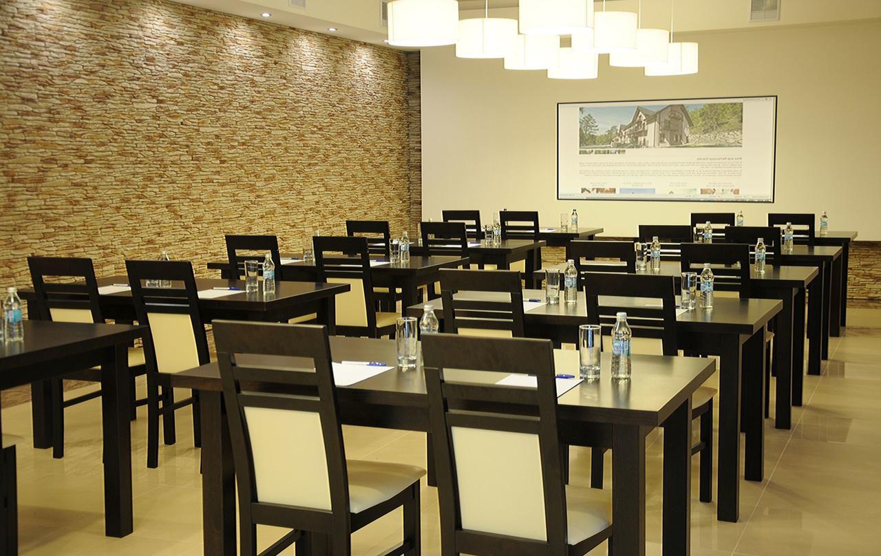 Hotel Klaudia Juszczyn Extérieur photo